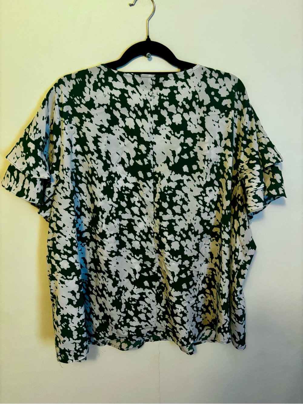 Lane Bryant Green & White Blouse - Picture 2 of 4